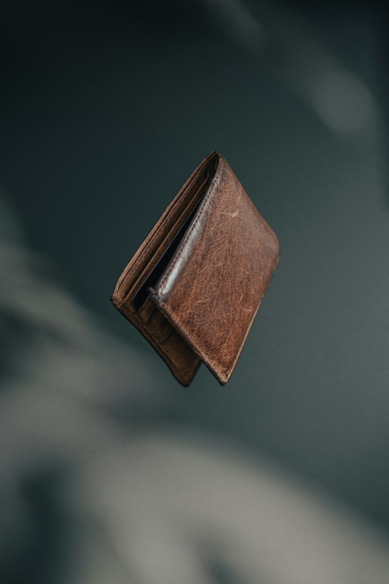 Bellroy Hide & Seek RFID Protection Leather Wallet